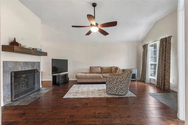 807 Squire Court, Allen, TX 75002