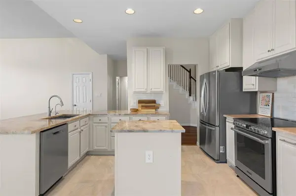 5401 Wolcott Place, Richardson, TX 75082