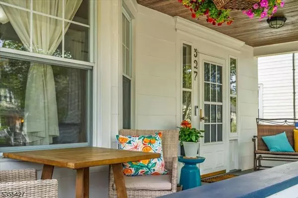 527 Coleman Pl, Westfield Town, NJ 07090