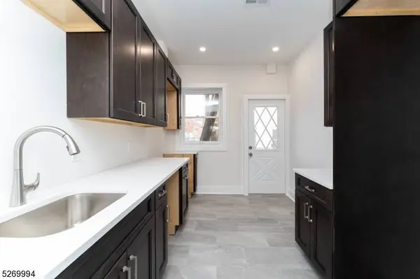 15-17 North Ave #2A, Cranford Twp., NJ 07016