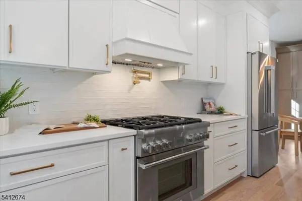105 Wyoming St, Westfield Town, NJ 07090