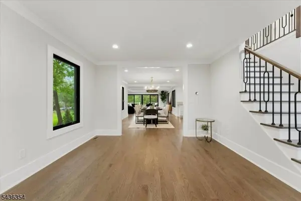 126 Emerson Ln, Berkeley Heights Twp., NJ 07922