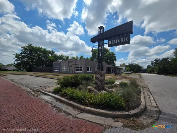 518 N 5th ST, Temple, TX 76501