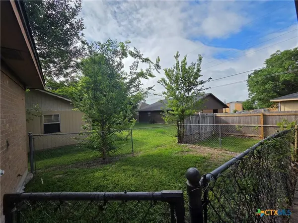 2405 Patrick Henry ST, Temple, TX 76504