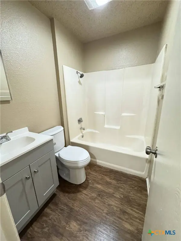 2020 S 15th ST, Temple, TX 76504