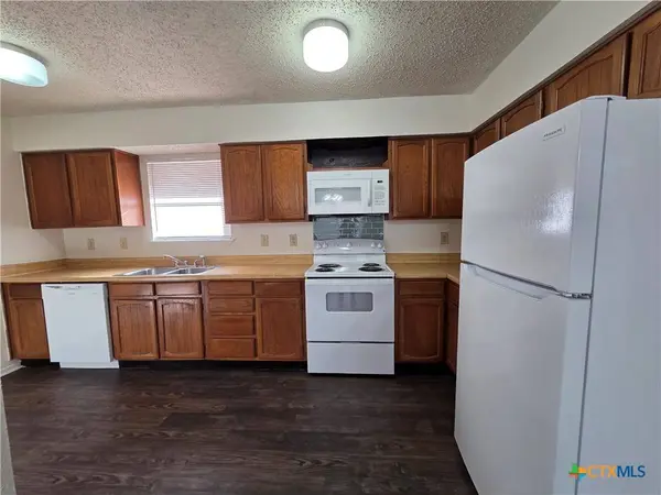 1810 Azalea DR, Temple, TX 76502