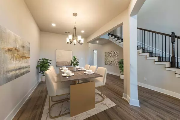 1012 Sage Thrasher CIR, Dripping Springs, TX 78620