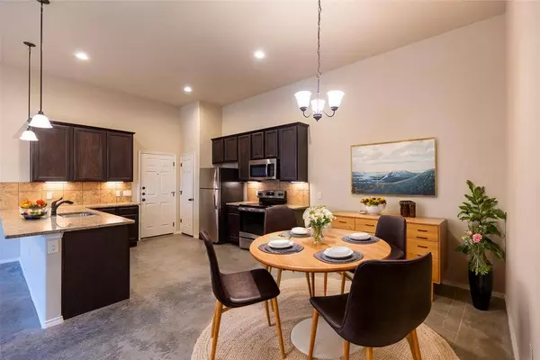 515 Jack Rabbit LN #A, Buda, TX 78610