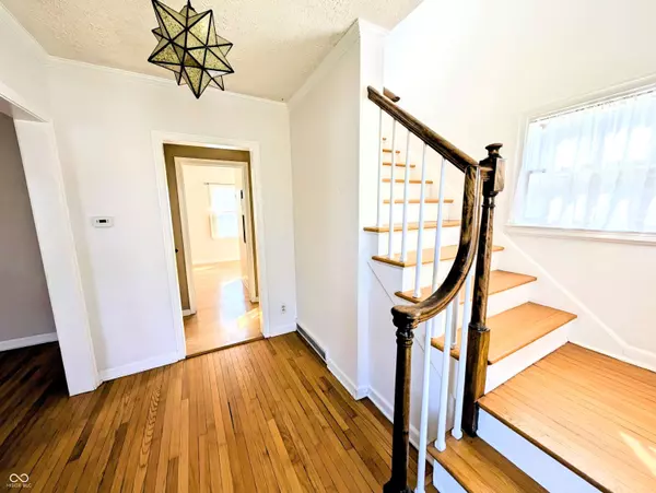 1225 16th ST, Columbus, IN 47201