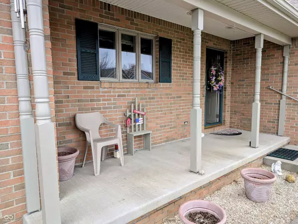 2515 Woods Edge DR, Madison, IN 47250