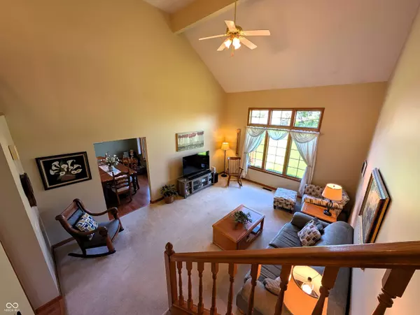 3730 Cheyenne CT, Columbus, IN 47203