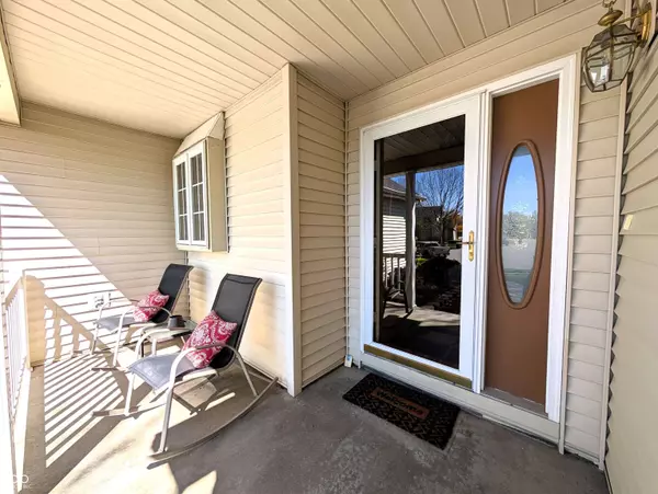 3730 Cheyenne CT, Columbus, IN 47203