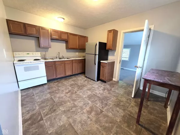 1210 California ST, Columbus, IN 47201