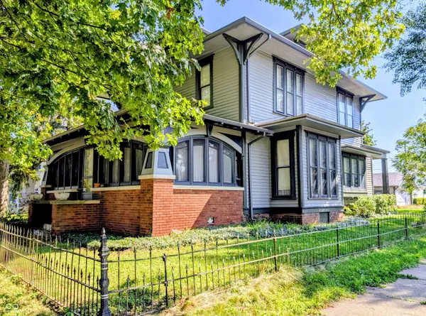 1103 Pearl ST, Columbus, IN 47201