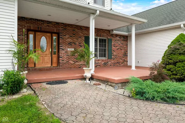 15411 N State Road 9, Hope, IN 47246