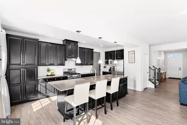 221 PULLMAN WAY, Martinsburg, WV 25403