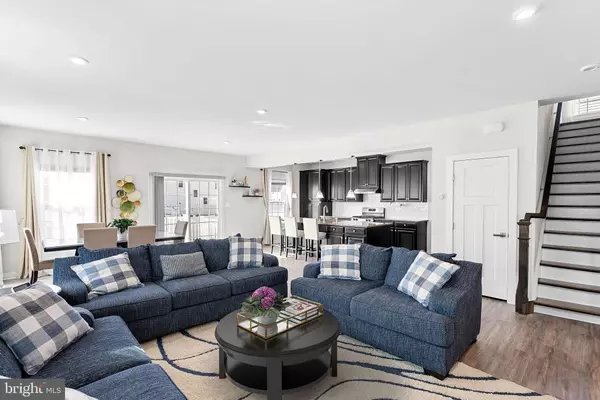 221 PULLMAN WAY, Martinsburg, WV 25403