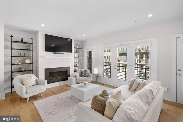 20116 OLD LINE TER, Ashburn, VA 20147