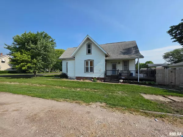 203 E PINE ST, Dunlap, IL 61525