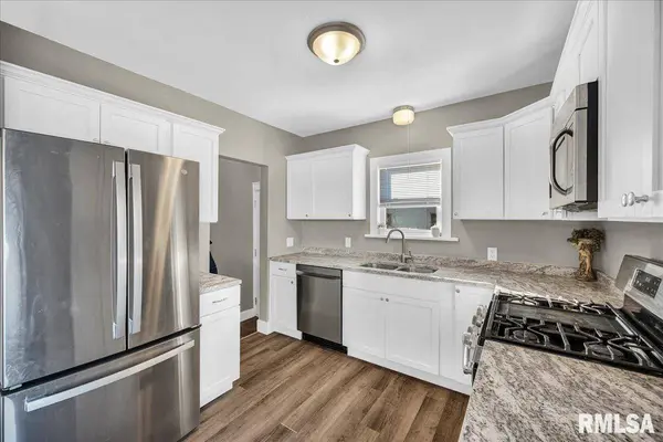 602 RIDGE ST, Washington, IL 61571