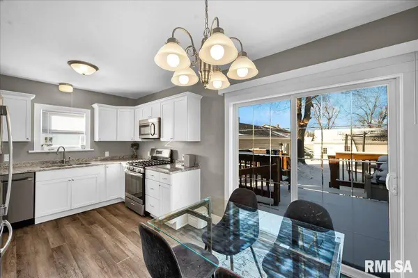 602 RIDGE ST, Washington, IL 61571