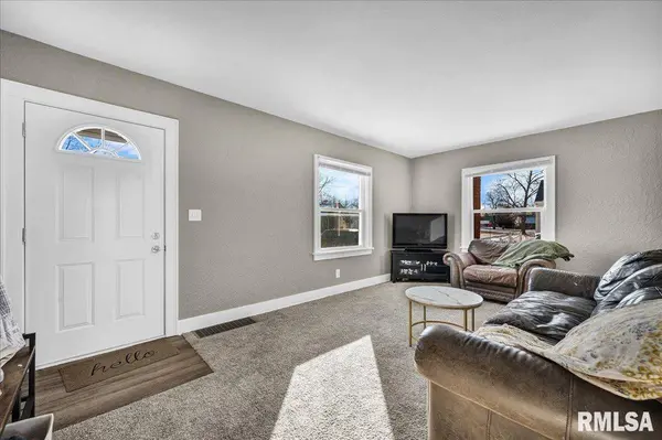 602 RIDGE ST, Washington, IL 61571