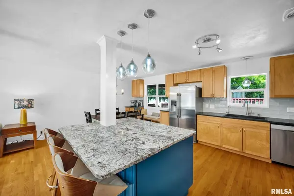 909 HARMONY LN, Lacon, IL 61540