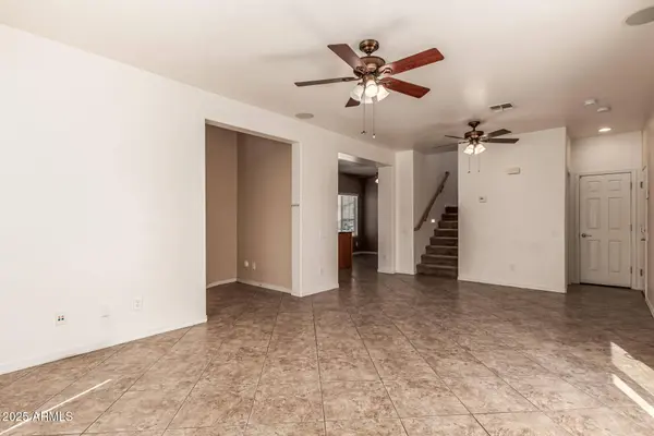 26638 N BABBLING BROOK Drive, Phoenix, AZ 85083