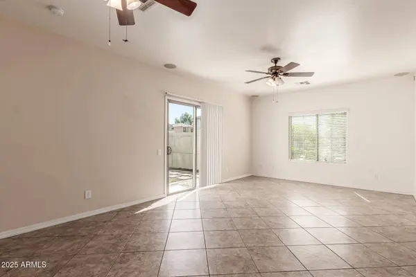 26638 N BABBLING BROOK Drive, Phoenix, AZ 85083