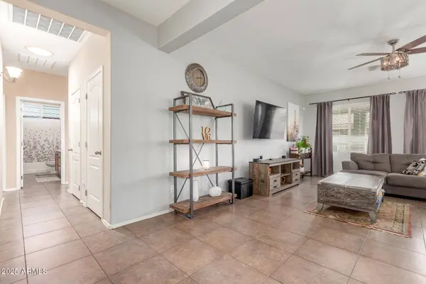 5635 W PECAN Road, Laveen, AZ 85339