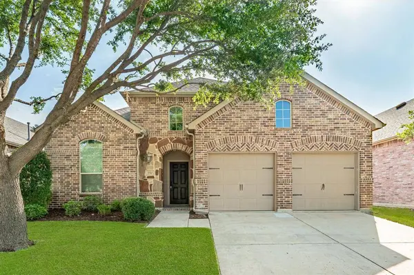 1915 Fairway Glen Drive
