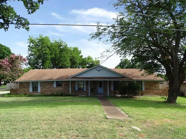 1302 Plateau Drive