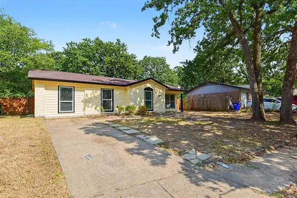 3104 Forestdale Lane, Balch Springs, TX 75180