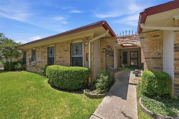 4115 Greenway Drive, Garland, TX 75041