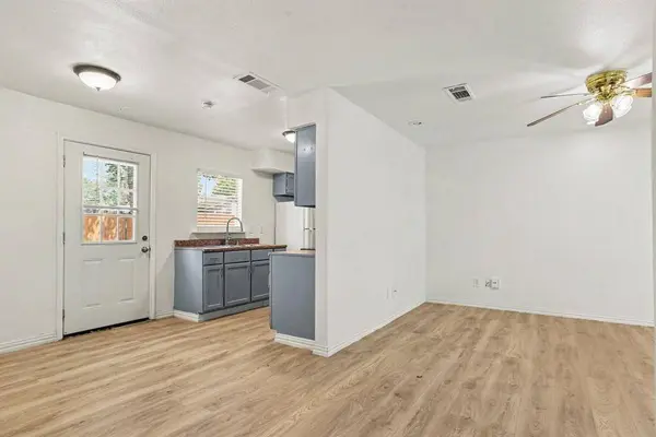3104 Forestdale Lane, Balch Springs, TX 75180