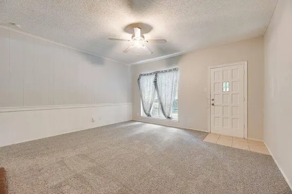 624 Trailwood Court, Garland, TX 75043