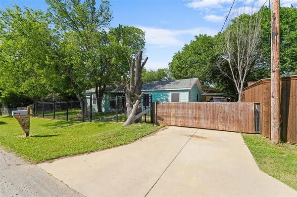 12809 Sultana Street, Dallas, TX 75253