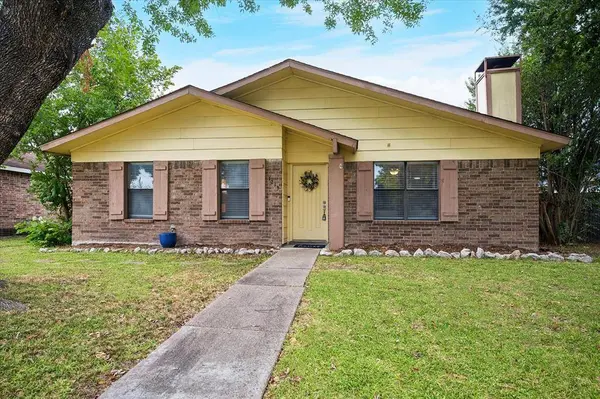 1213 Frio Lane