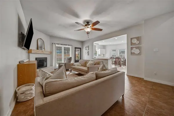 9072 Elbe Trail, Fort Worth, TX 76118