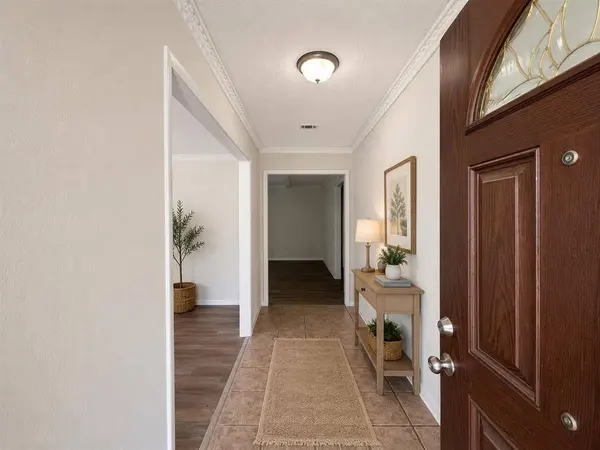 7229 Martha Lane, Fort Worth, TX 76112