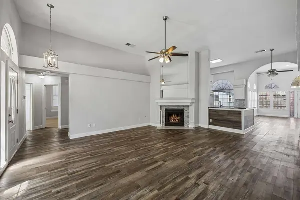 8109 Pickard Drive, Rowlett, TX 75088