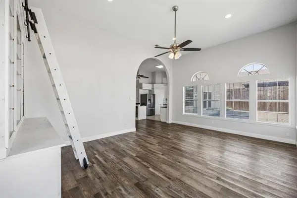 8109 Pickard Drive, Rowlett, TX 75088