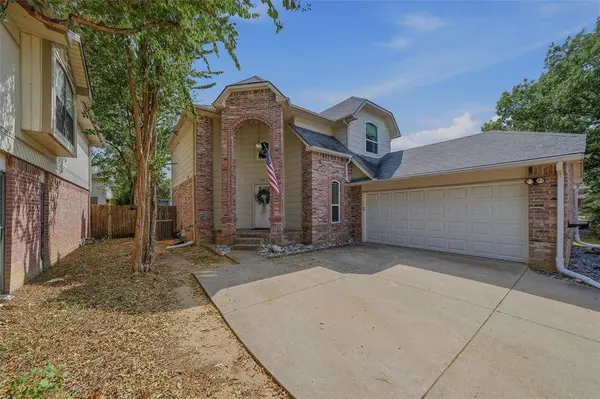 9072 Elbe Trail, Fort Worth, TX 76118