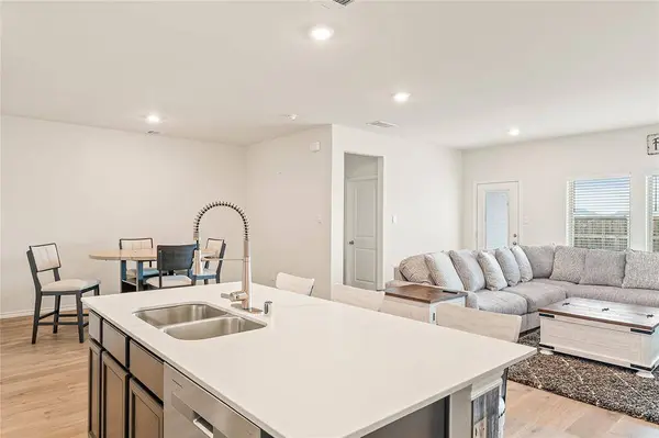 809 Sunlight Loop, Princeton, TX 75407