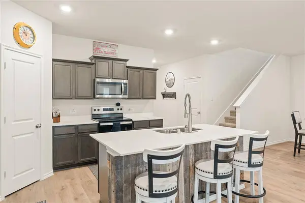 809 Sunlight Loop, Princeton, TX 75407