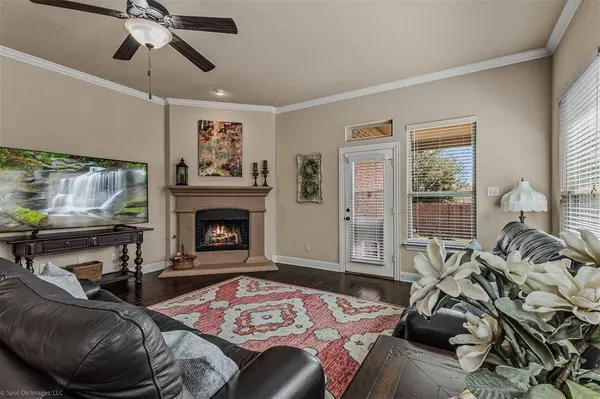 1314 Oak Hill Lane, Murphy, TX 75094