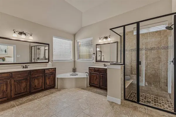 1314 Oak Hill Lane, Murphy, TX 75094