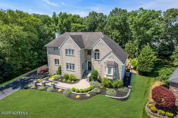 21 Burr Avenue, Morganville, NJ 07751