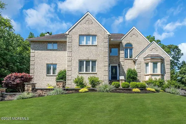 21 Burr Avenue, Morganville, NJ 07751