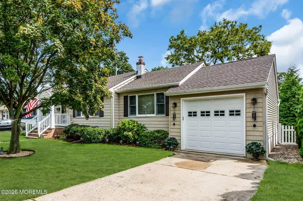 177 10th Street, Belford, NJ 07718